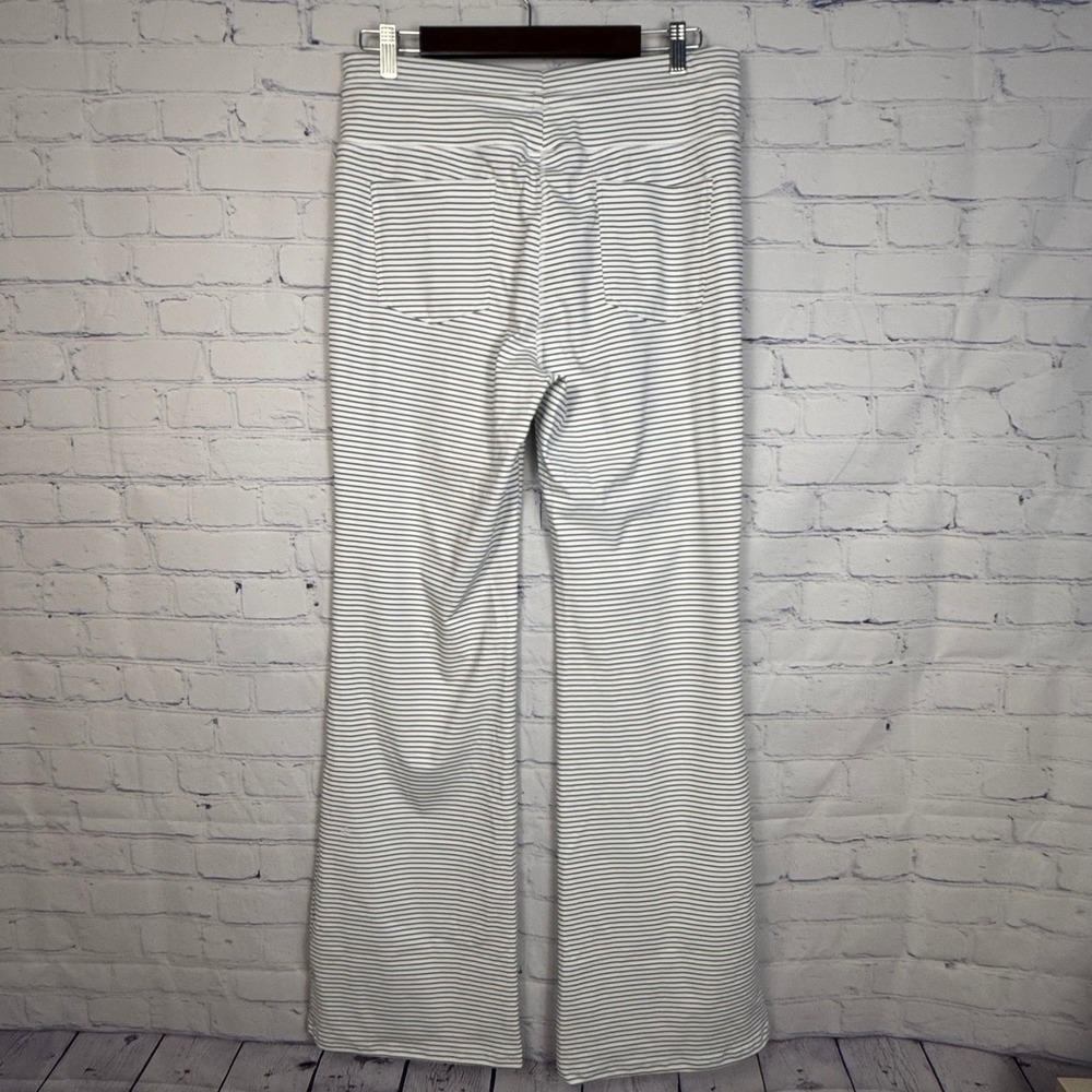 Halara Striped Wide Leg Athleisure Pants XL Tall White Navy Drawstring NWT - Picture 2 of 8
